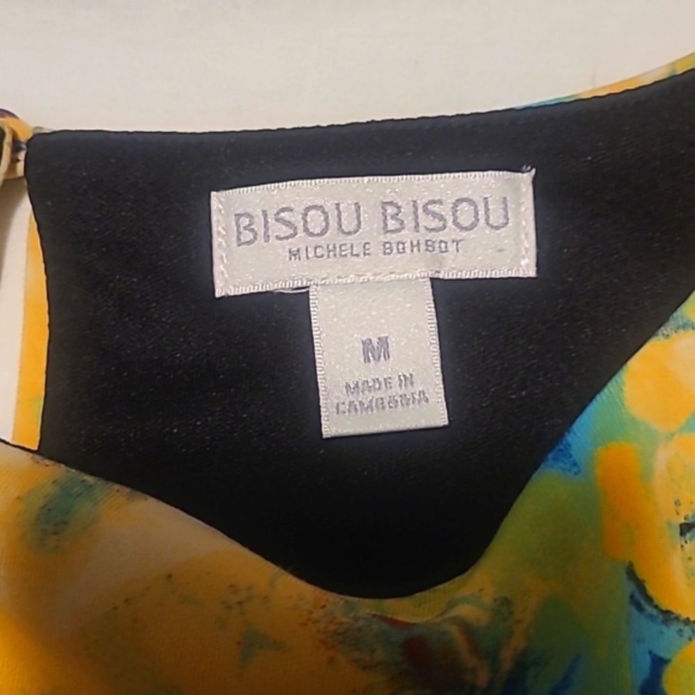 Crop Top - Picture 2 of 4